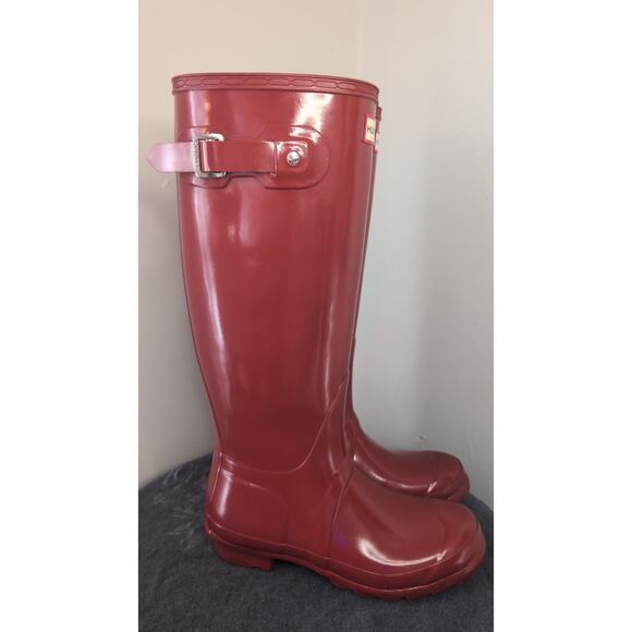 Red classic traditional tall gloss Hunter outdoor rain weather boots - Picture 2 of 10